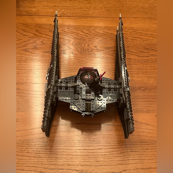 Lego - Picture 3 of 4